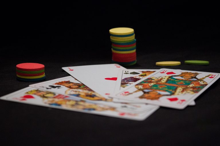 Cómo ganar una partida de póquer – 10 consejos para principiantes